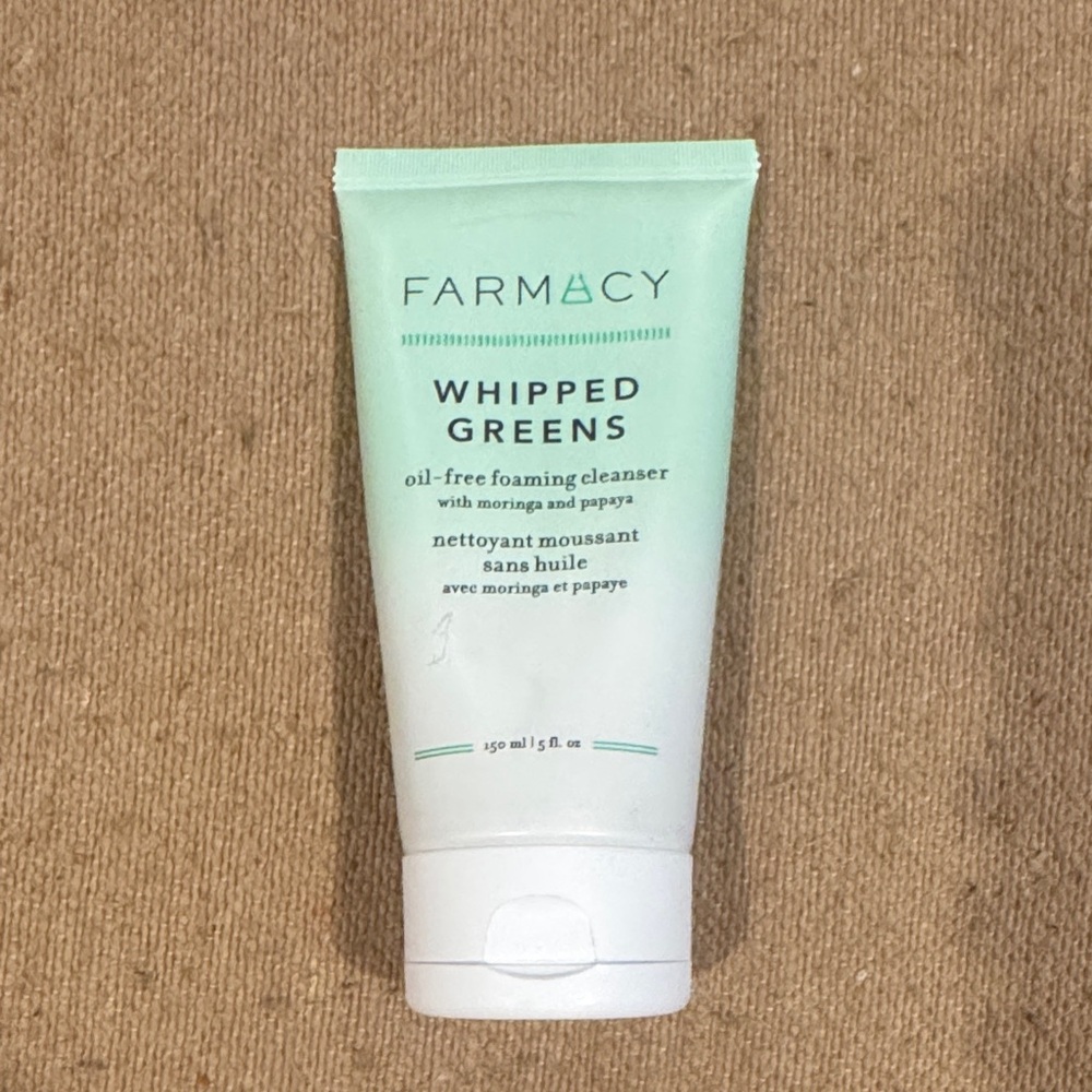 FARMACY Whipped Greens Oil-Free Foaming Cleanser